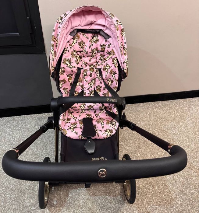 Бебешка количка Cybex Priam Jeremy Scott Cherubs Pink Trekking
