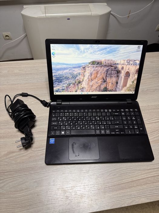 Ноутбук Acer (Core i3, 4gb, ssd 256 gb)