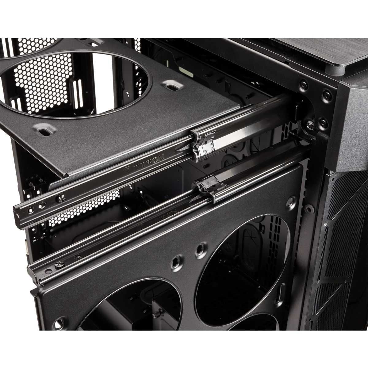 Кутия Corsair Obsidian 1000D Като нова.