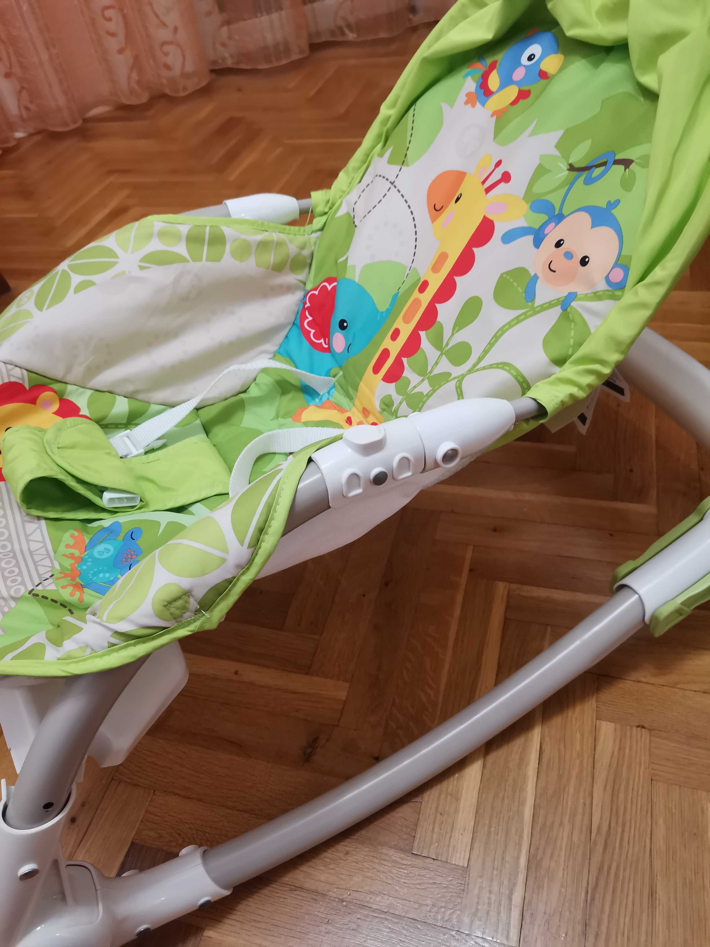 Fisher Price бебешки шезлонг / люлка / столче.