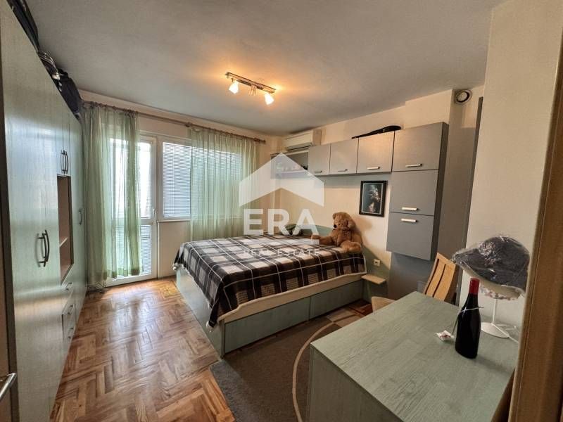 Продава се Тристаен апартамент в Варна, Лятно кино Тракия - 108 кв.м за 2407 €/кв.м - Снимка #8