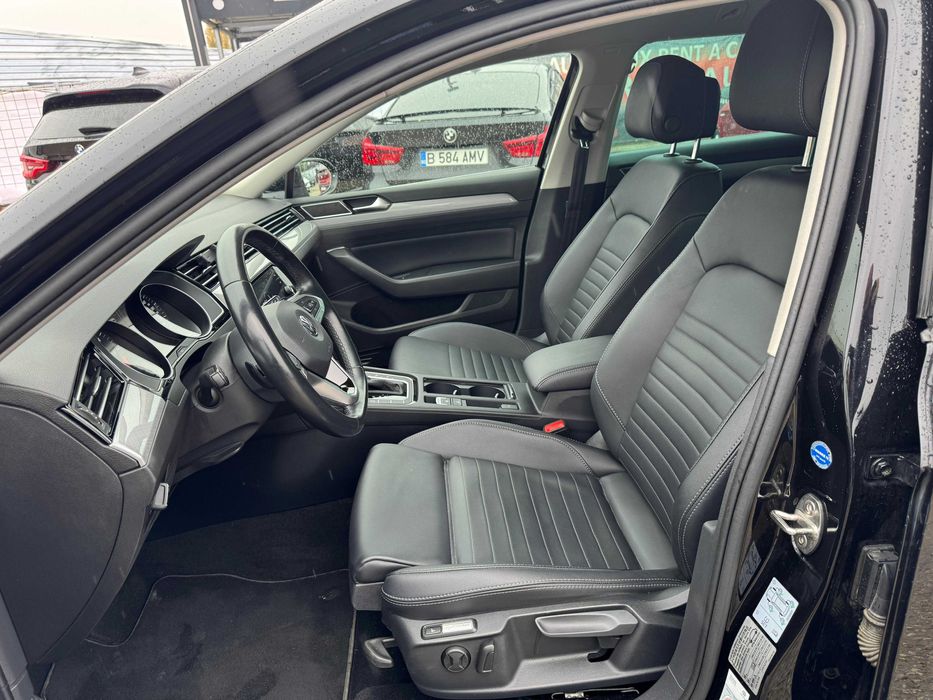 Inchirieri auto bucuresti VW PASSAT 2022 incepand cu 38 euro/zi