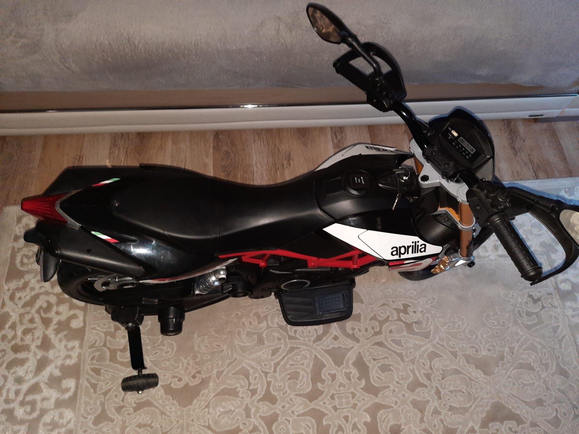 Scuter Aprilia Copii 3 6 ani