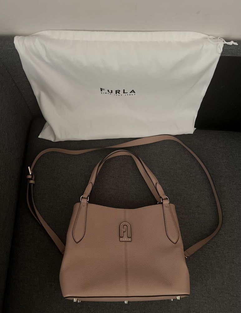 Оригинална дамска чанта Furla