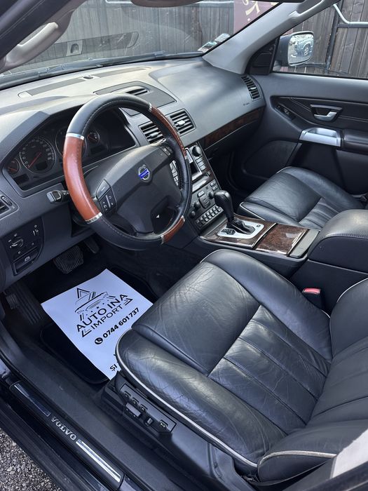 Posibilitate Rate Volvo XC 90 7 Locuri Executive AWD Garantie