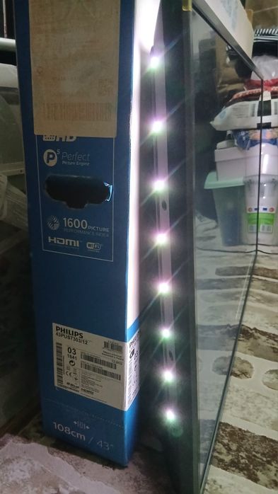 Televizor Philips ambilight 3