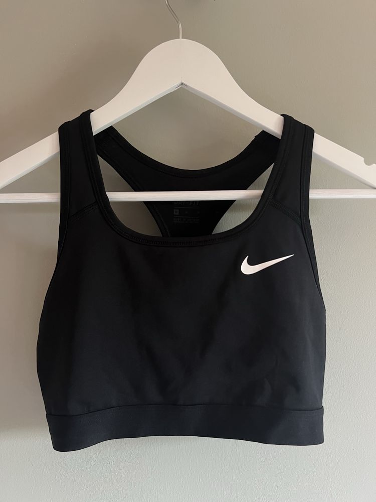 Бюстие Nike, Adidas, Calvin Klein, Gymshark