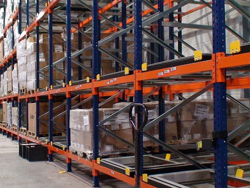 Rafturi metalice profesionale