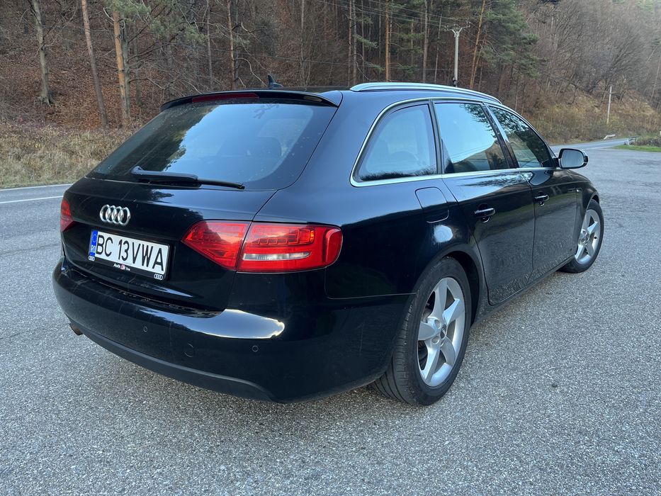 Audi A4 2012 S-line 2.0 TDI 143 CP Euro 5 Bi-Xenon