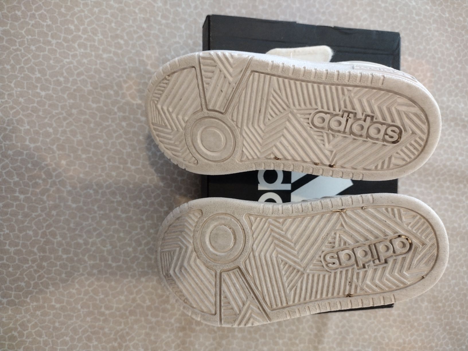 Adidas детски маратонки