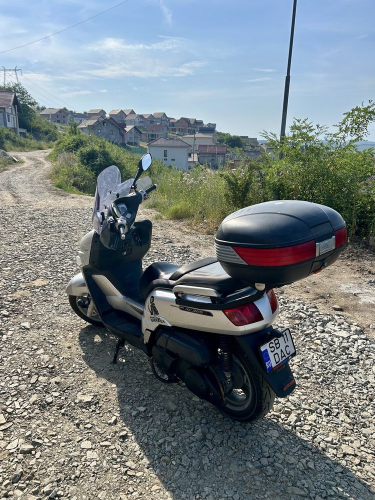 Yamaha Versity XC300 scuter / motor