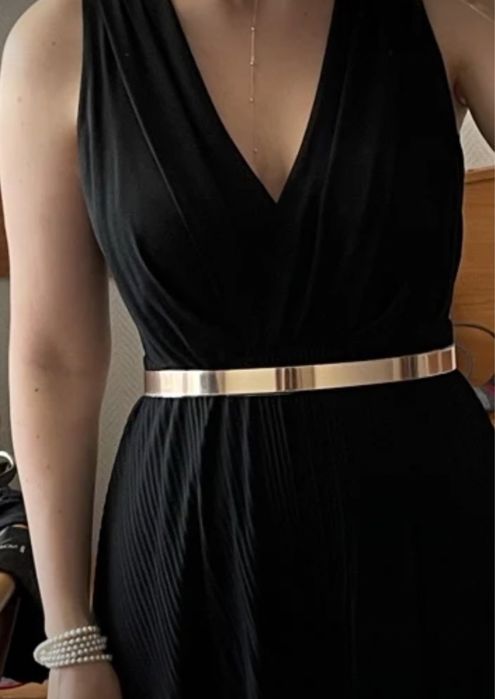 Металлический ремень, золотого цвета. Пояс.