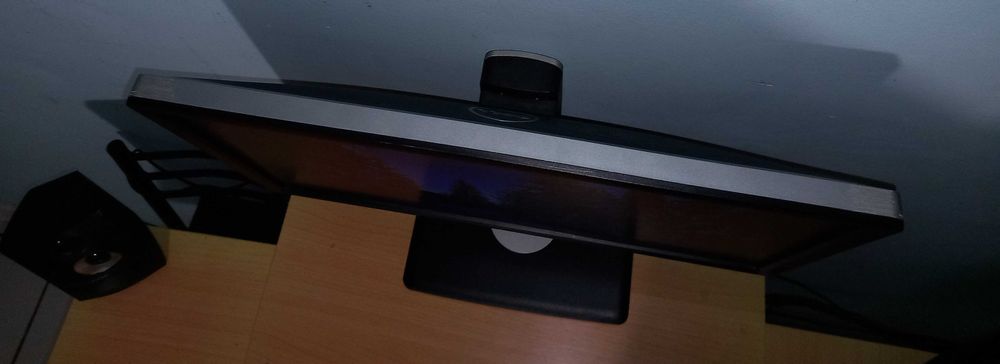 Dell UltraSharp U2412M 24 inch, 16:10, 1,920x1,200