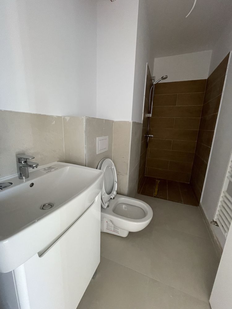 Exclusivitate! Apartament 2 camere + gradina 21 mp, Calea Moldovei