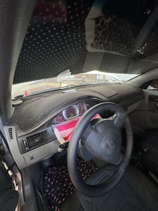 Chevrolet gentra 2015