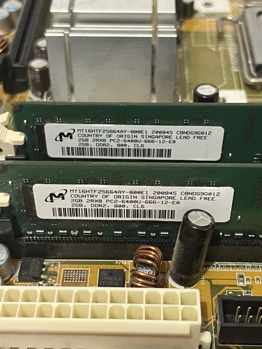 KIT PC RETRO Asus IPIBL-LB intel core2quad 8gb ddr2