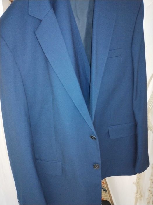 Costume barbati stare bună nr 52,58,48