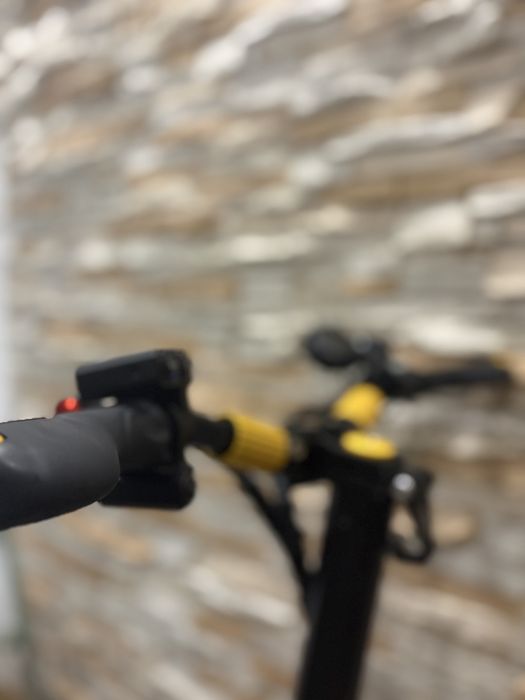 Продавам Vsett10+