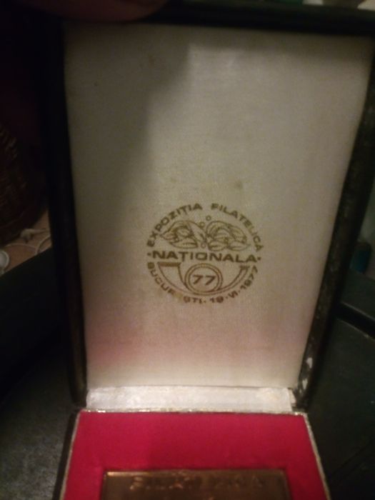 Placheta comemorativă