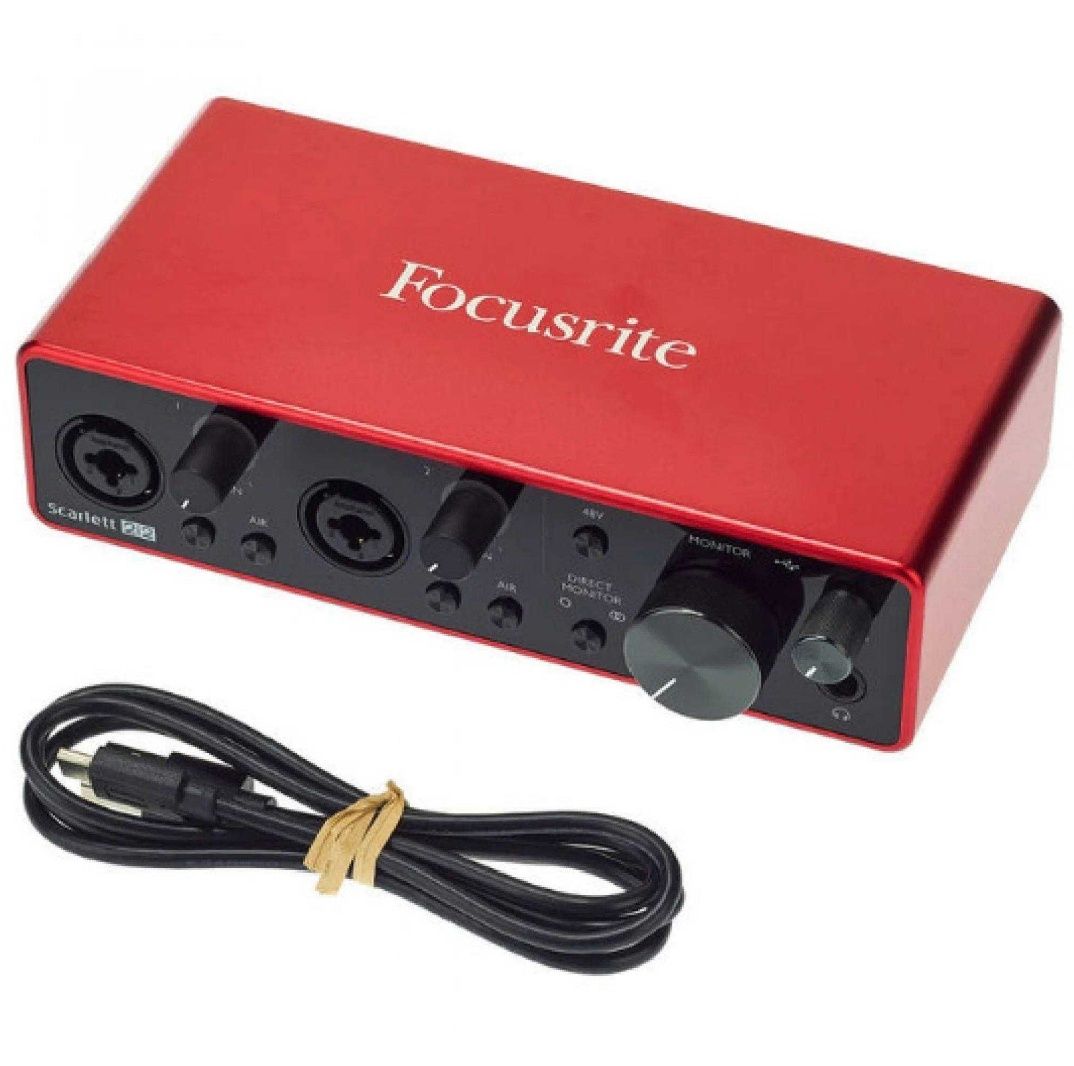 Focusrite Scarlett 2i2