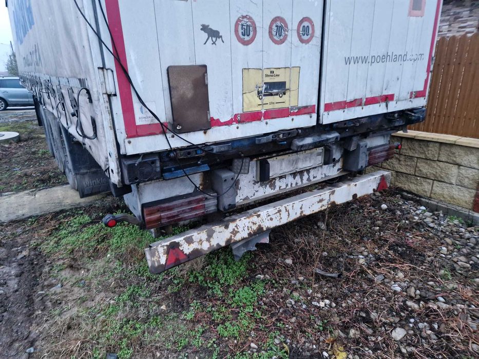 Dezmembrez semiremorca prelata