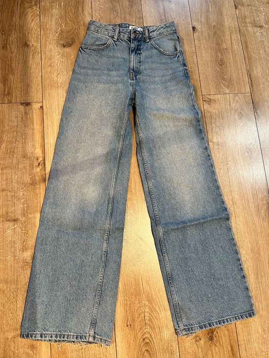 Blugi Wide fete Bershka