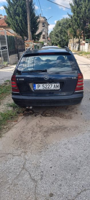Продавам Mercedes  c220 CDI
