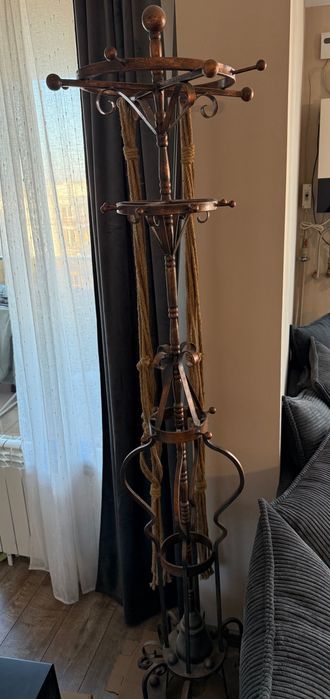 Масивна винтидж закачалка