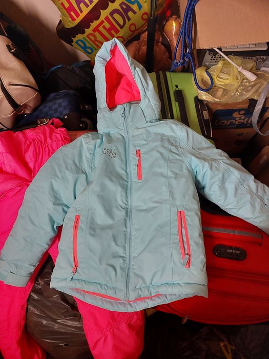 Costum de ski fete mar 128 oversize si cizme 33