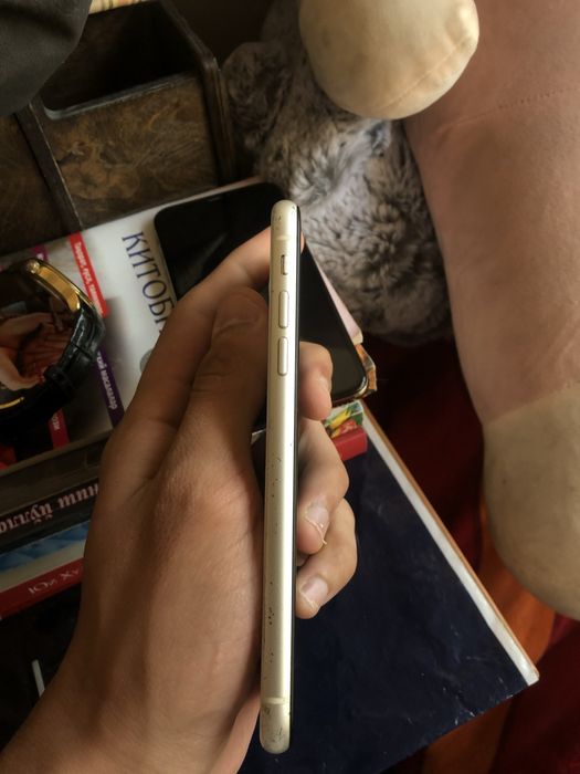 iPhone 11 64Gb Fec ishlamidi