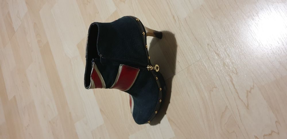 Уникални естествена кожа