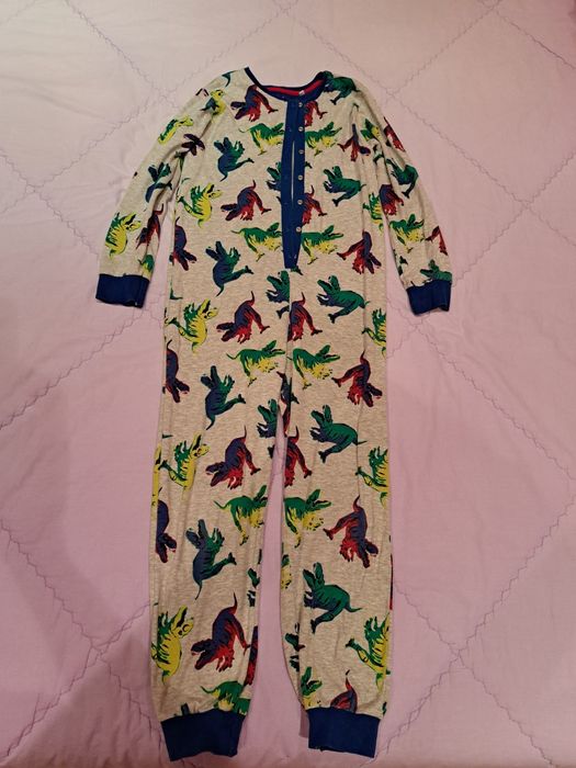 Пижамка-гащеризон  134 см