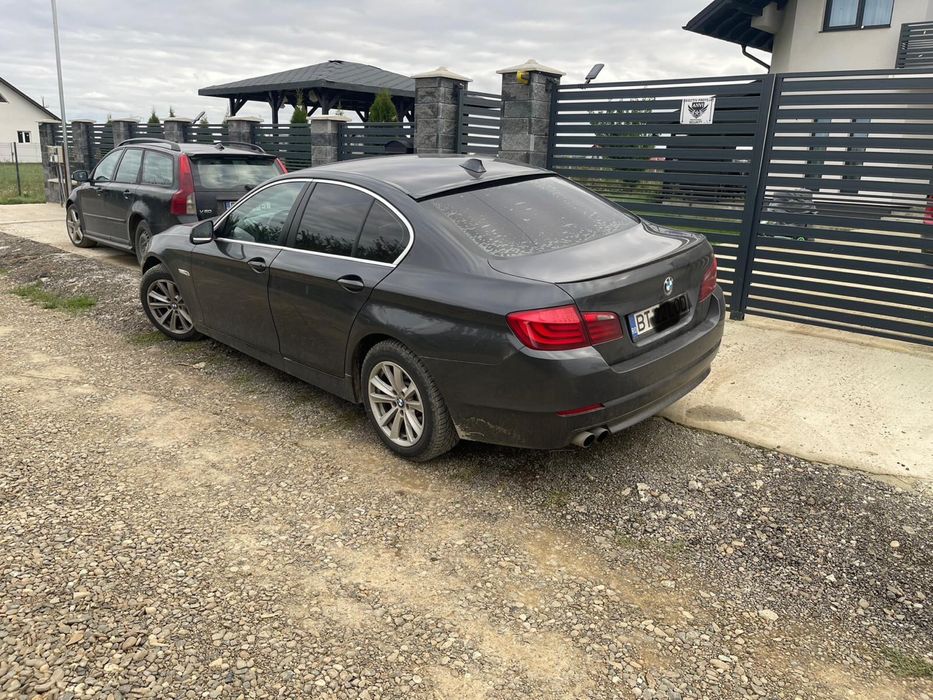 Bmw 520 f10 manual