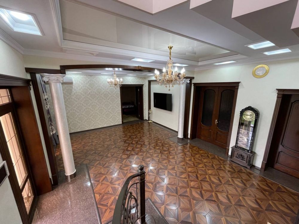 Продается Дом Никитина,  Максим Горький, 3.5 соток, 3- уровня Срочно!