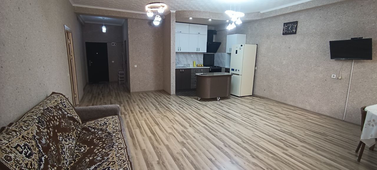 Срочно сдаётся 1х комнатная Рудакий Караван