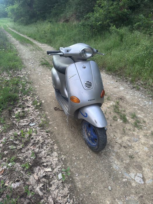 Vand scuter Piaggio Vespa [perfect functional]