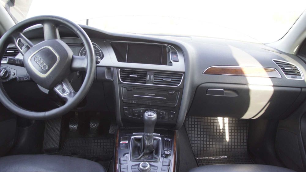 Audi A4 B8 (2011)