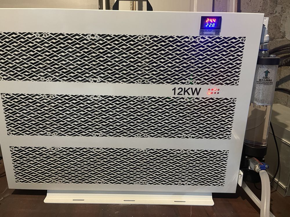 Antminer S19Hyd Bitcoin miner Hydro 154Th