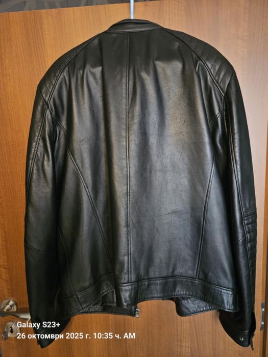 Продавам кожено яке