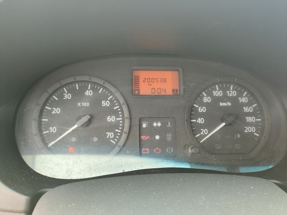 Продавам на части Дачия Логан 2009г,1.5дци 68кс