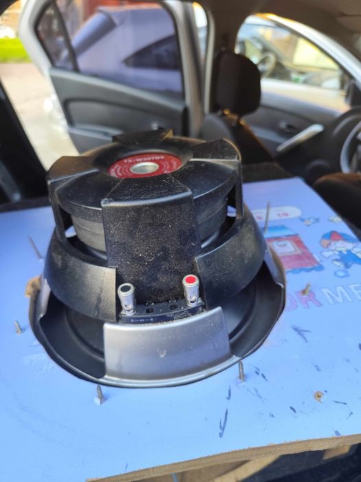 Tub de bass Pionner 400 wați RMS