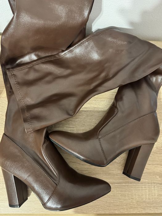 Чизми дълги ботуши