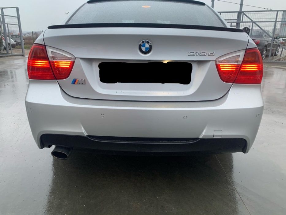 Dezmembrez piese BMW Seria 3 E90 M 143cp