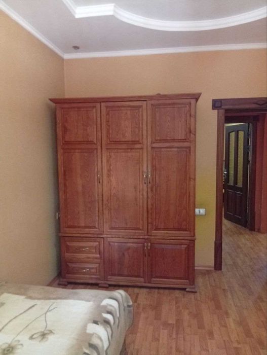 Продается 2этажный дом 5.3 соток Мирабадский рн
