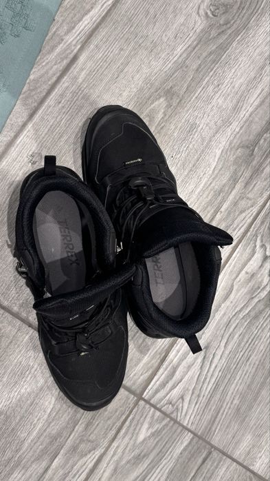 Adidas Terrex swift- gore tex impermeabile. Ghete trekking