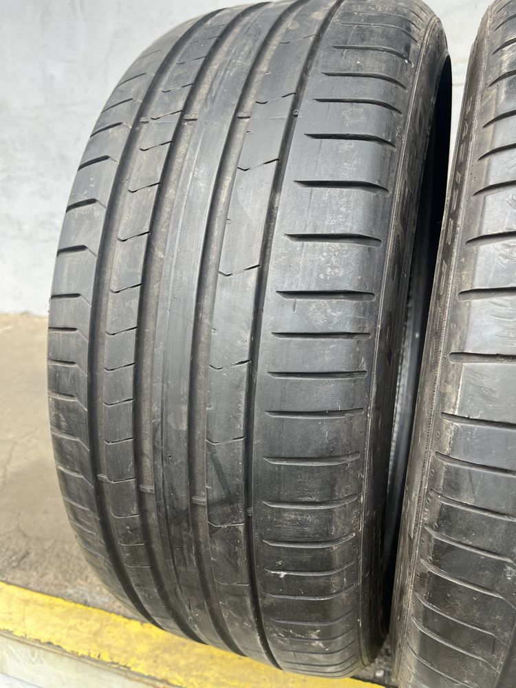 2 бр. летни гуми 245/35/20 Pirelli DOT 1718 5 mm