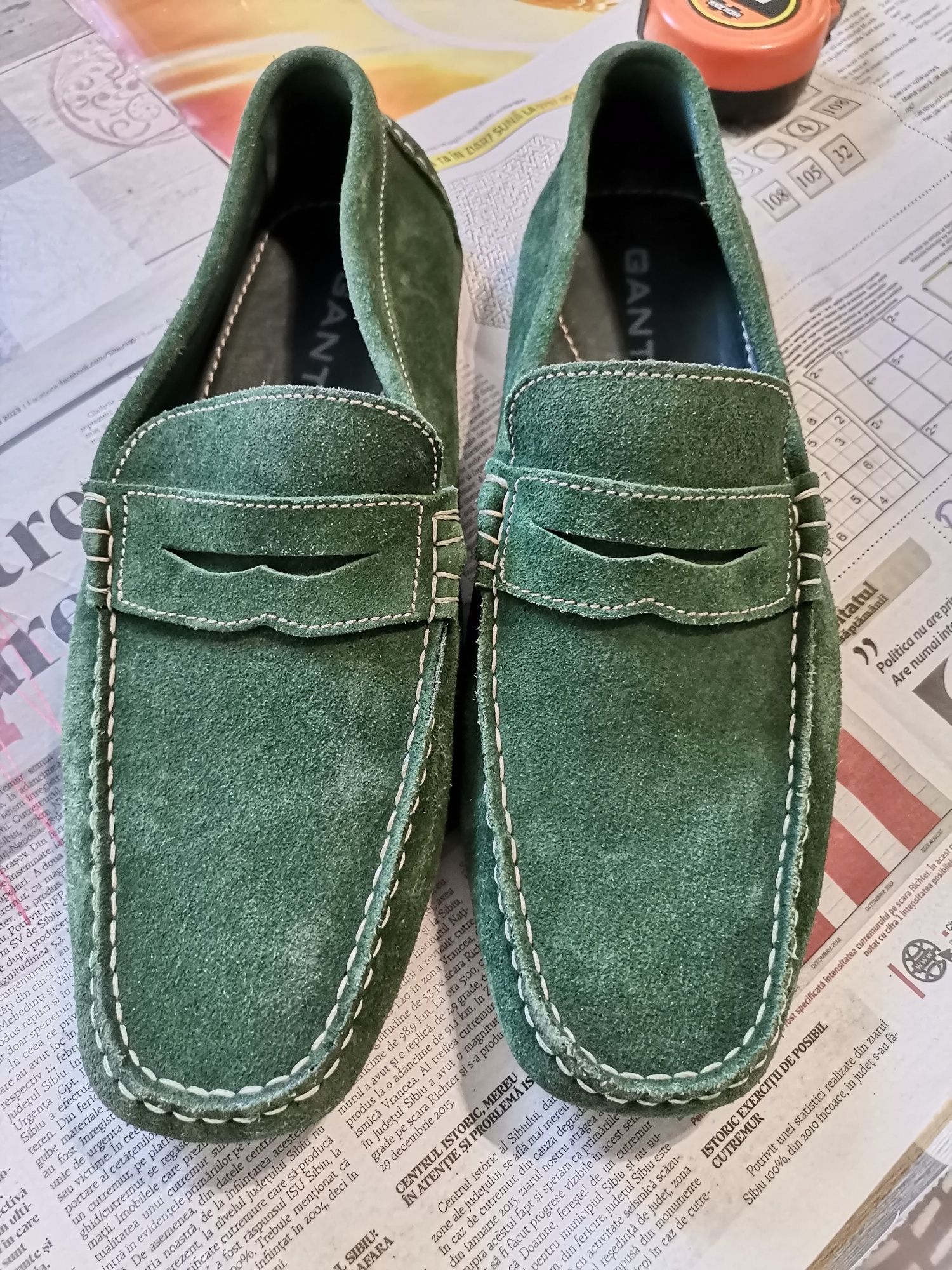 Mărimea 43, Verde, pantofi piele Gant, impecabili, purtati de două ori