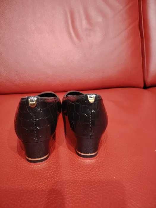 Pantofi ARA Piele naturala-Marimea 36 - noi