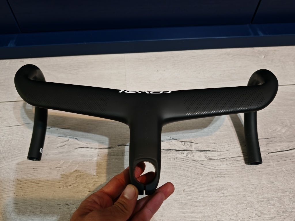 Ghidon carbon pipa integrata Roval Rapide Cockpit 40cm/110mm