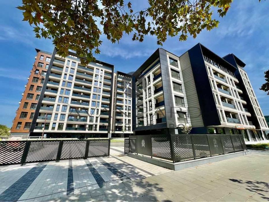 Продава се Двустаен апартамент в Пловдив, Център - 70 кв.м за 1827 €/кв.м - Снимка #6